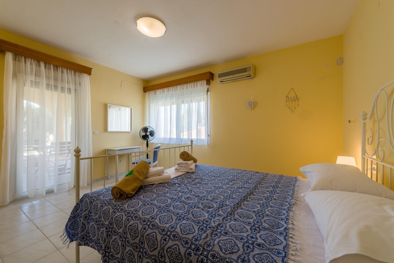 Sithonia Lodge Metamorfosi  Exterior foto